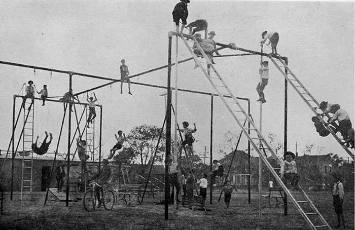 children's playground 1912