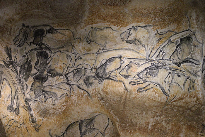 oldest cave drawing