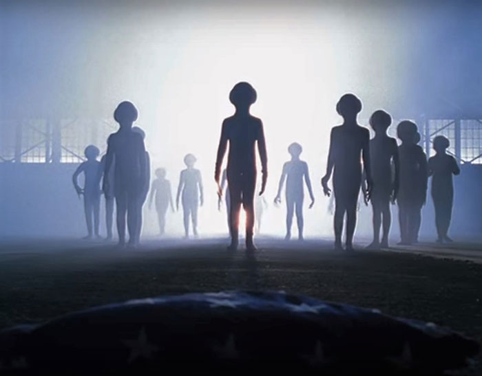x-files alien story